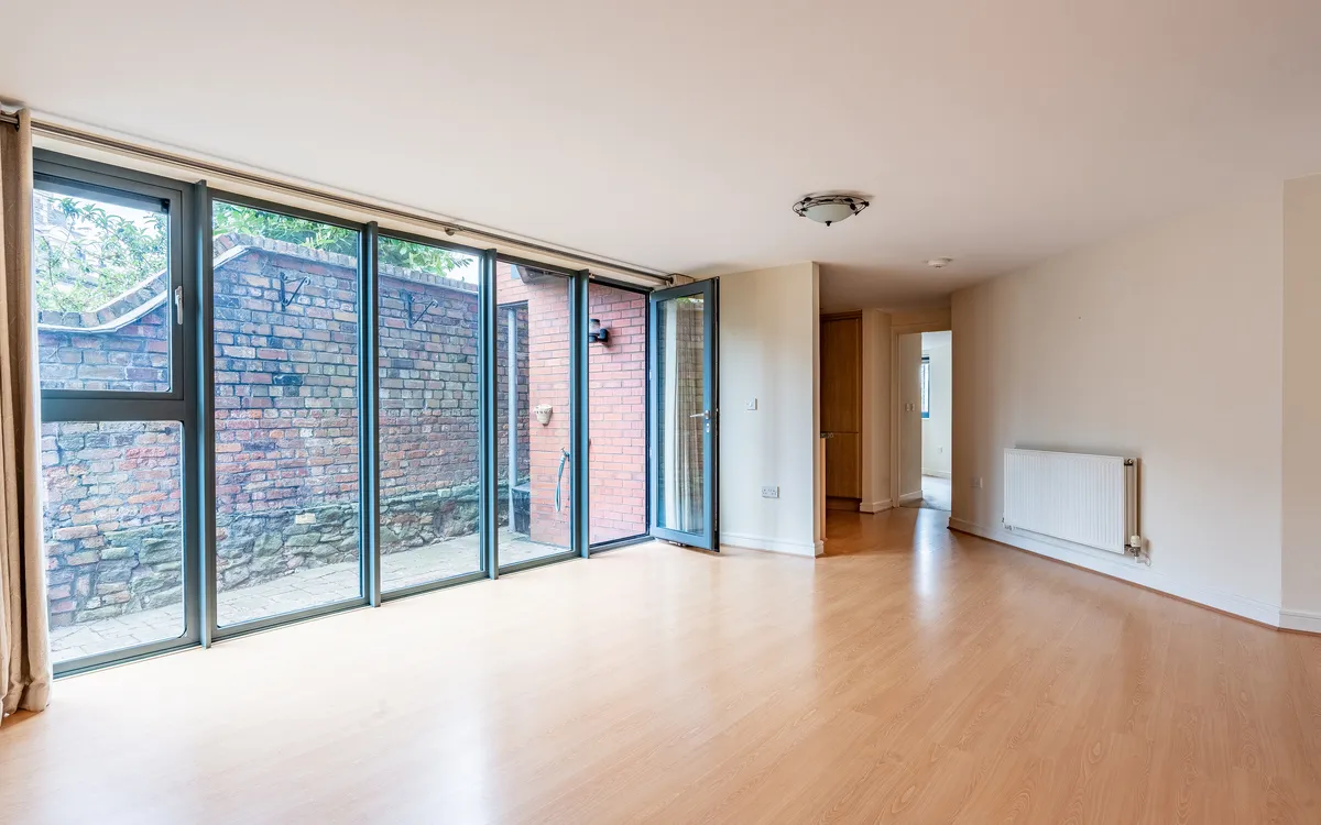 2 bed flat for sale, Barossa Place, Central Bristol, BS1