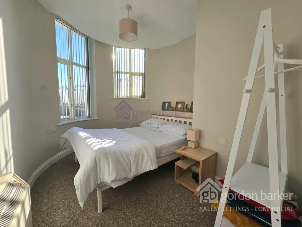 Burlington East Mansions, Bournemouth, 11 Owls Road, BH5 1AP, photo 5