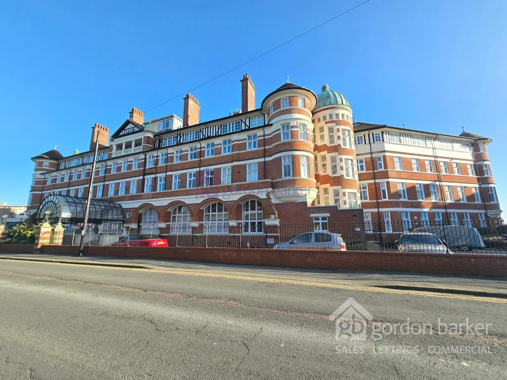 Burlington East Mansions, Bournemouth, 11 Owls Road, BH5 1AP, photo 12