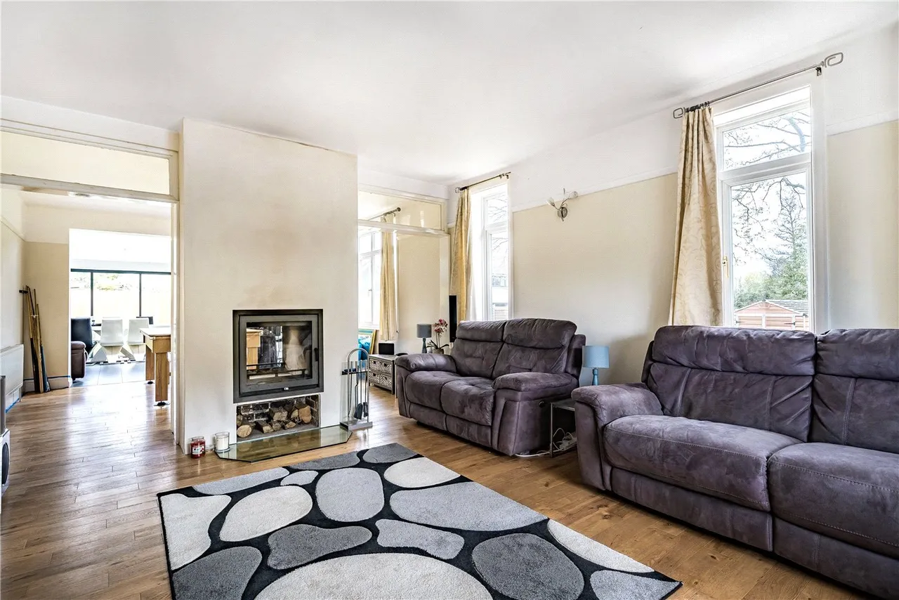 The Harrow Way, Basingstoke, RG22, photo 2