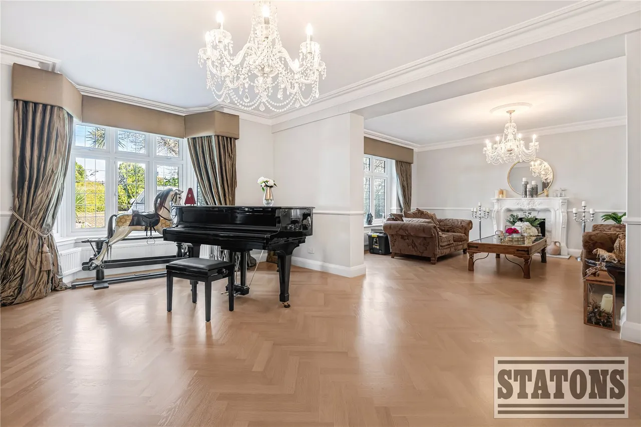 Waggon Road, Hadley Wood, Hertfordshire, EN4 0PP, photo 6