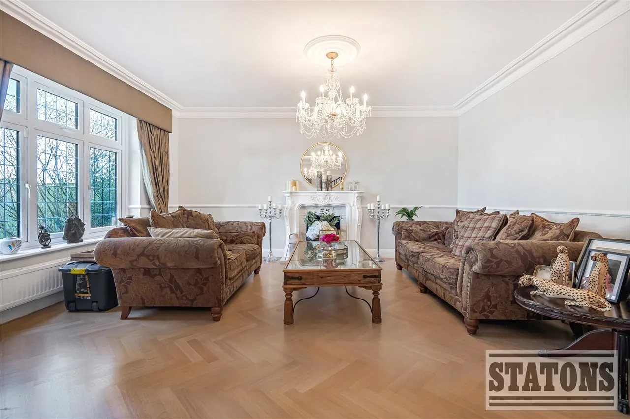 Waggon Road, Hadley Wood, Hertfordshire, EN4 0PP, photo 7
