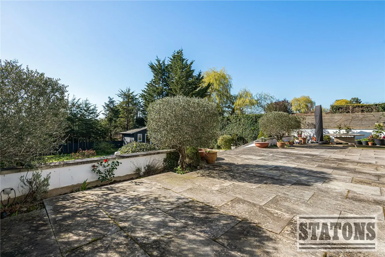Waggon Road, Hadley Wood, Hertfordshire, EN4 0PP, photo 33