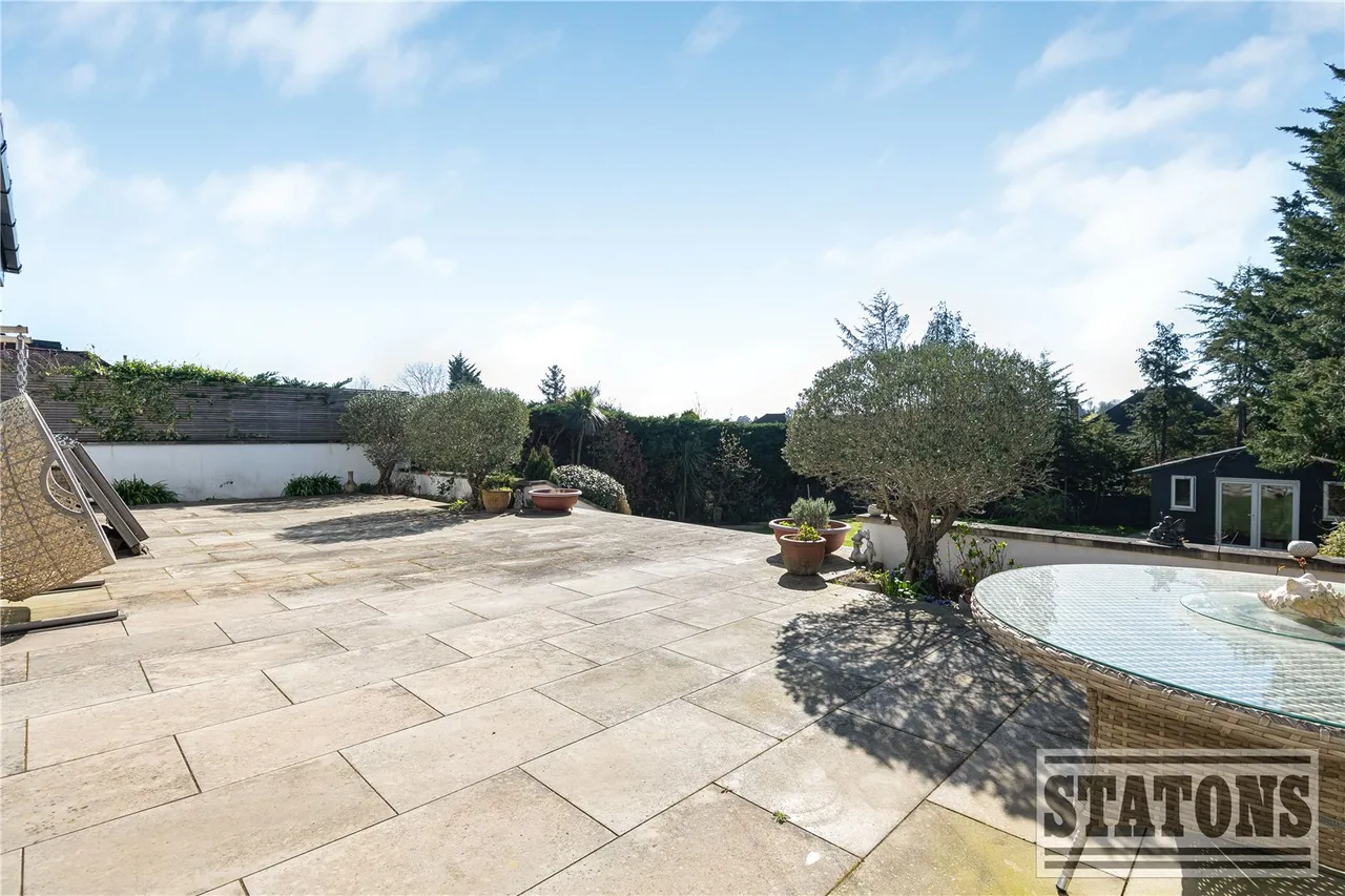 Waggon Road, Hadley Wood, Hertfordshire, EN4 0PP, photo 32