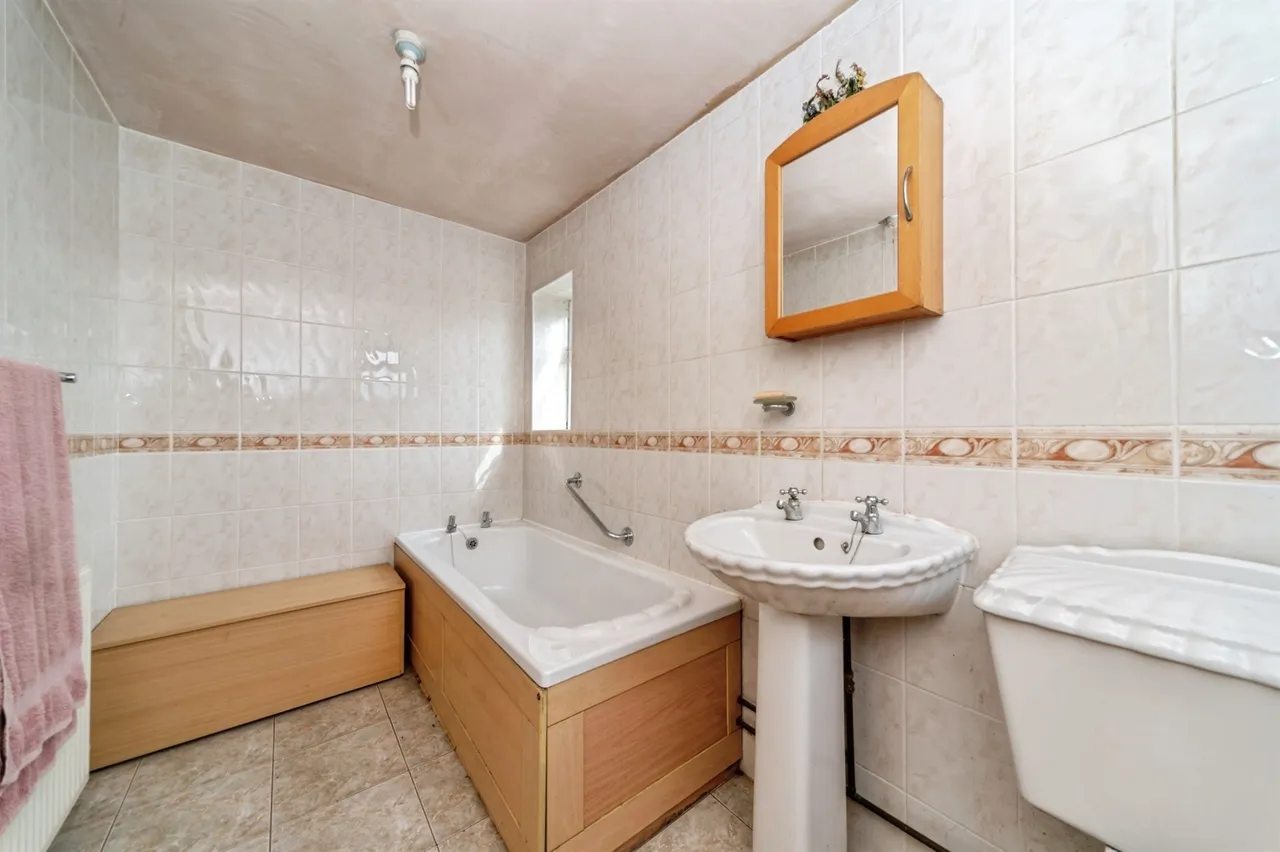 Hill Crescent, Brogborough, MK43, photo 9