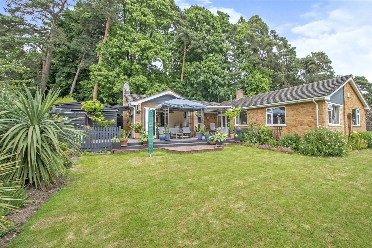 The Avenues, Wroxham, Norwich, Norfolk, NR12, photo 21