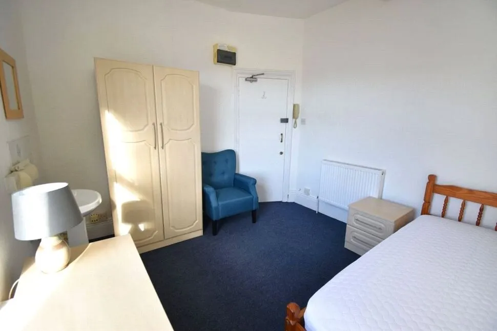 Molesworth Road, Stoke, Devon, PL1, photo 5