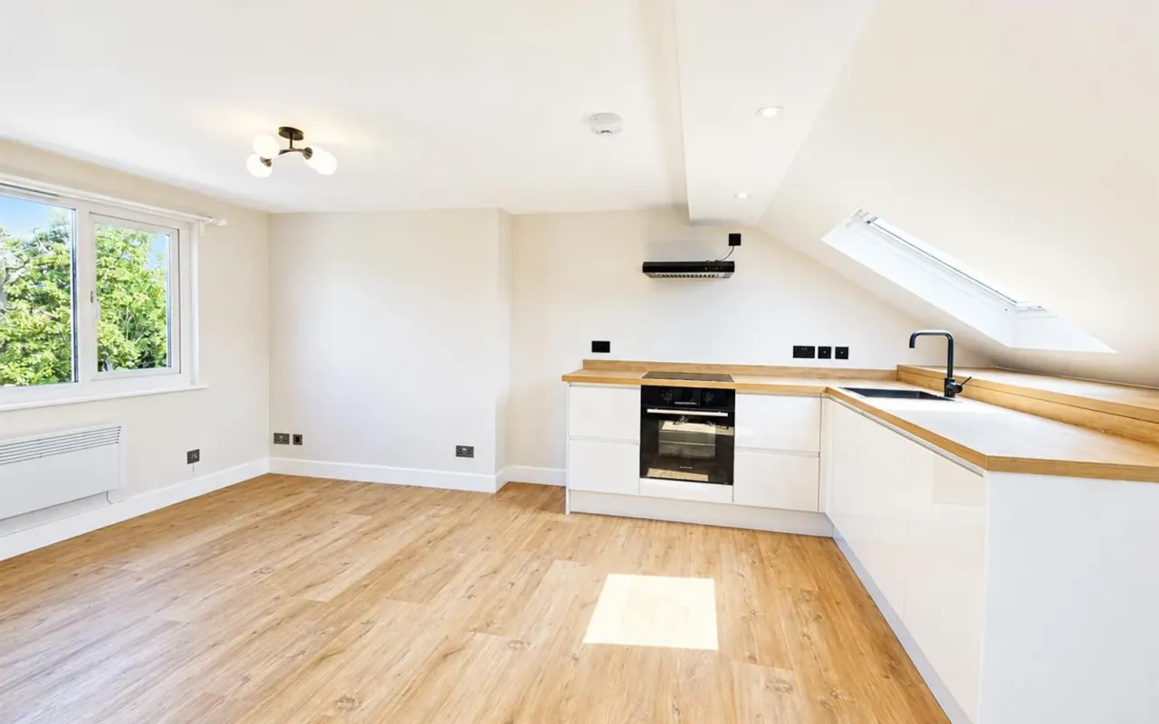 1 bed flat for sale — Sidney Avenue, Palmers Green, N13