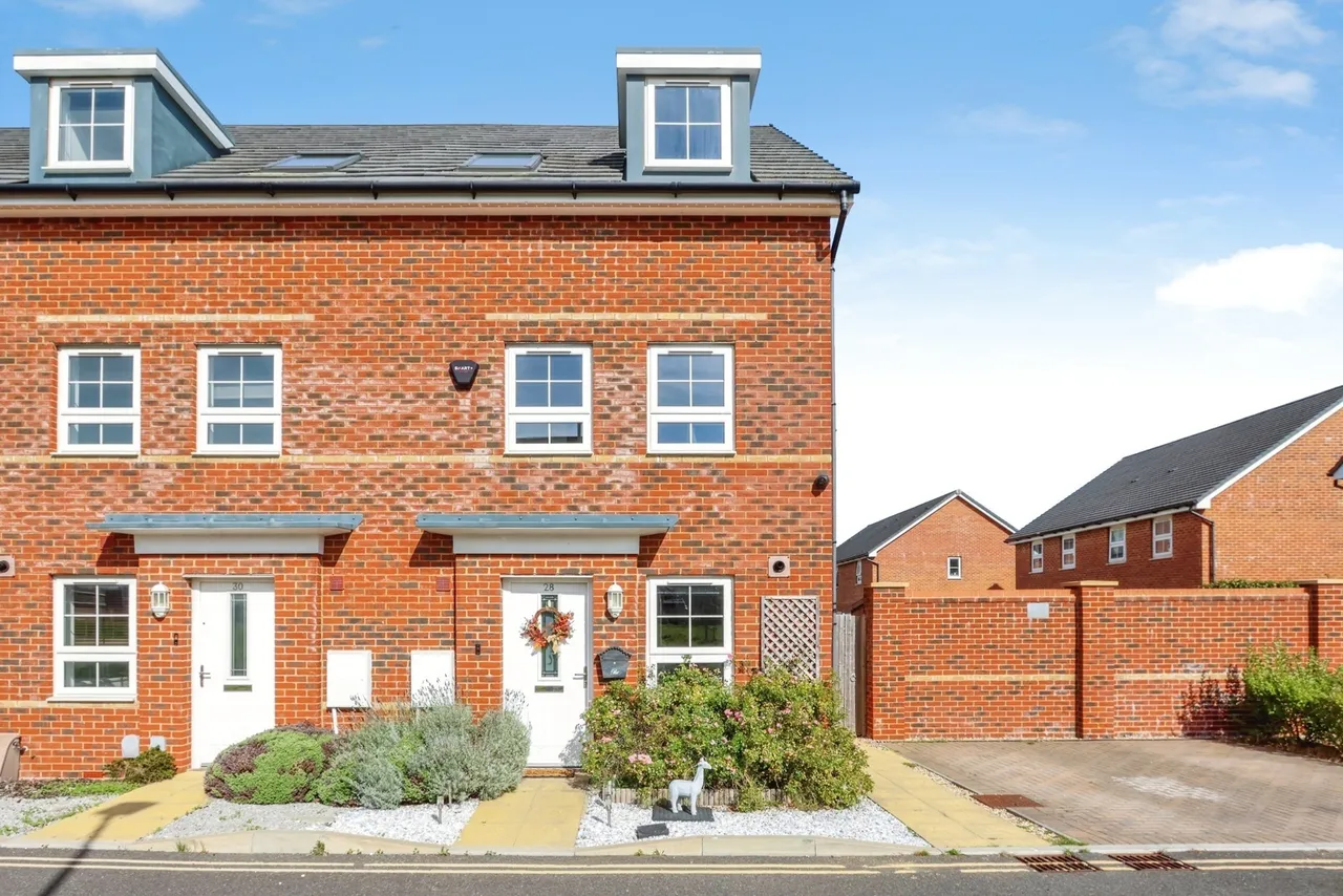 3 bed house for sale, Isabella Street, Bournemouth, BH11