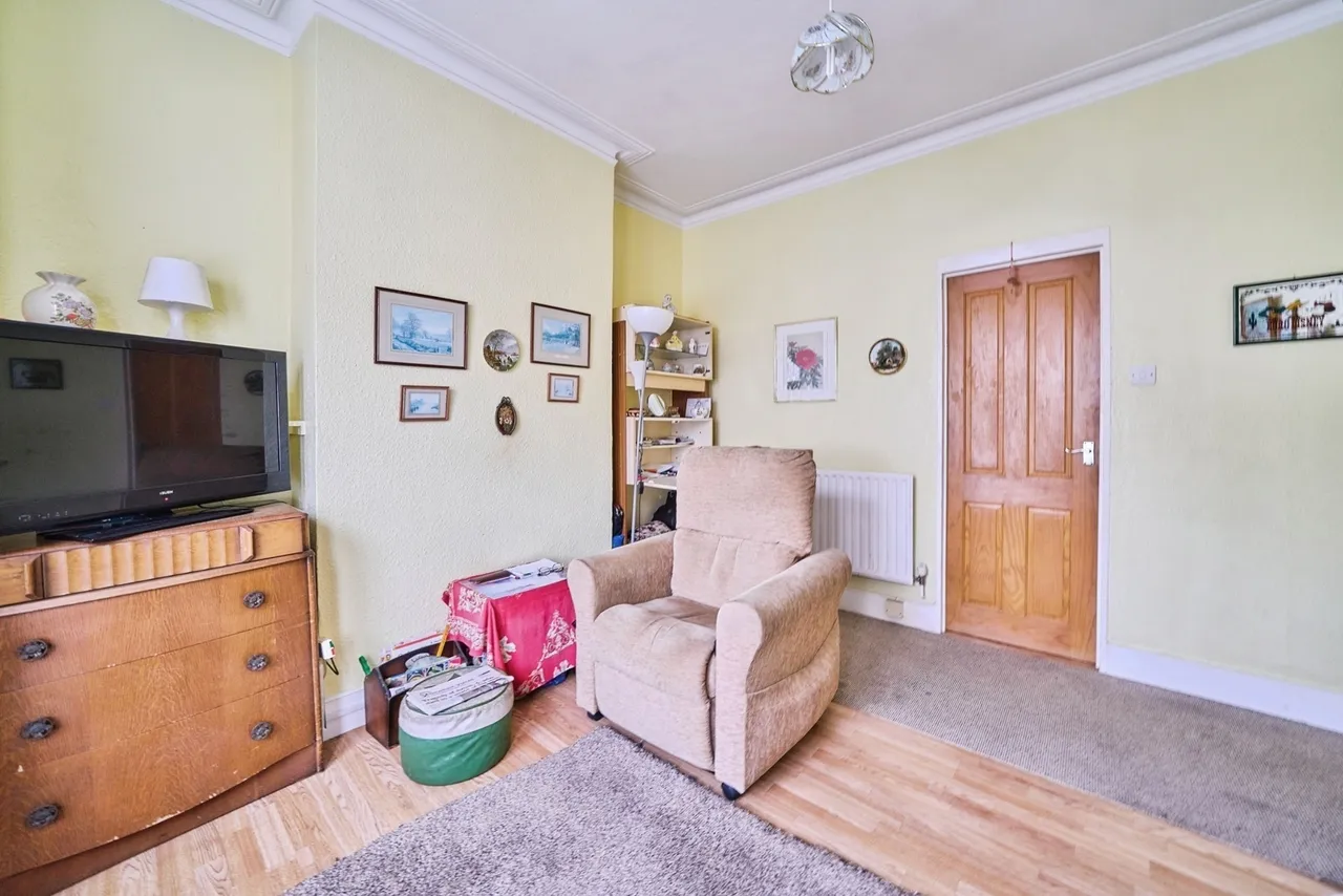 St. Georges Road, London, E7, photo 5