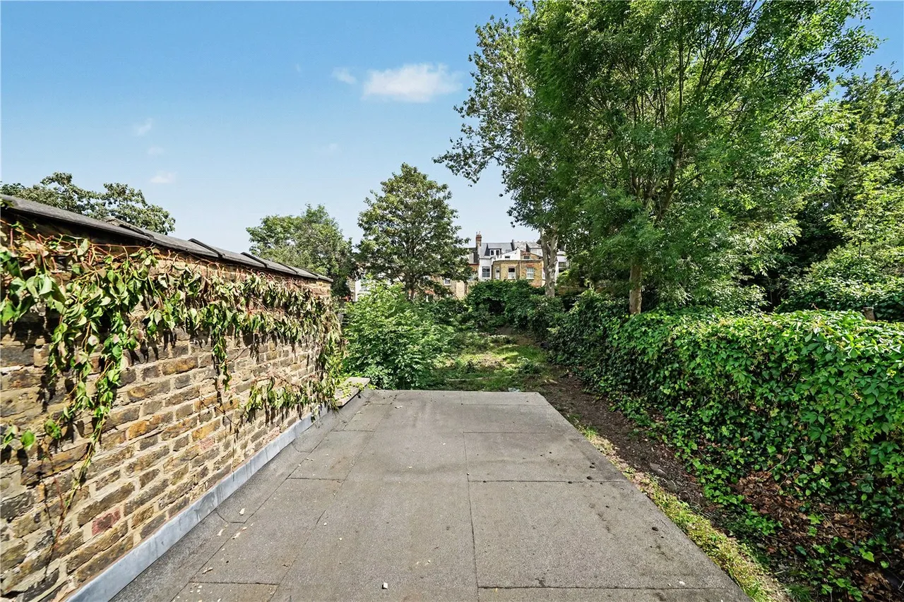 HIlilfield Ave, London, N8, photo 9