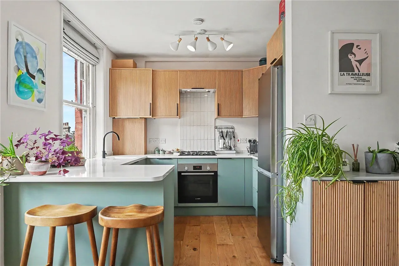 HIlilfield Ave, London, N8, photo 10