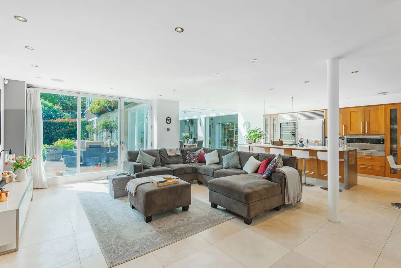 Noctorum Road, Prenton, CH43, photo 13