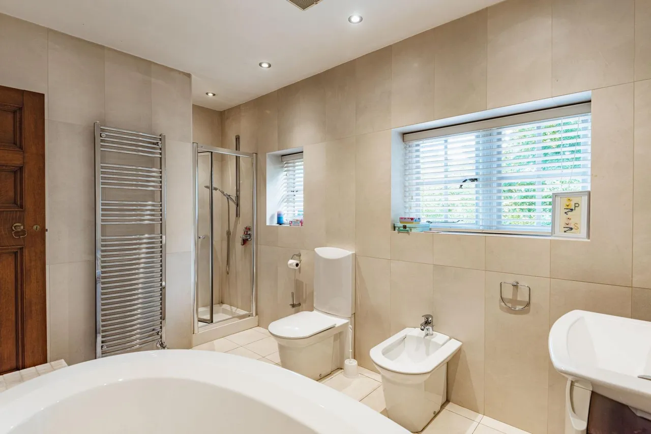 Noctorum Road, Prenton, CH43, photo 28