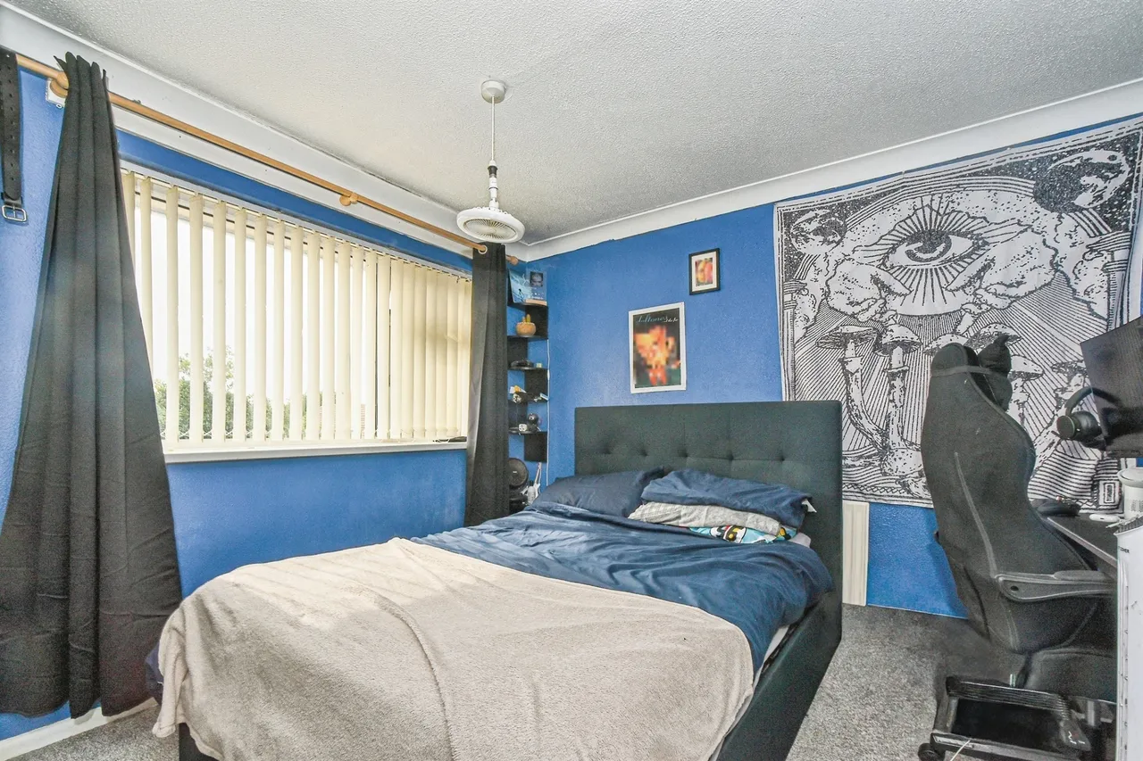 Oaksey Road, Swindon, SN2, photo 10