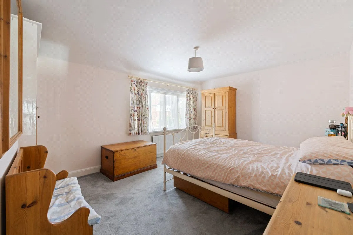 Bridge Road, Haslemere, GU27, photo 13