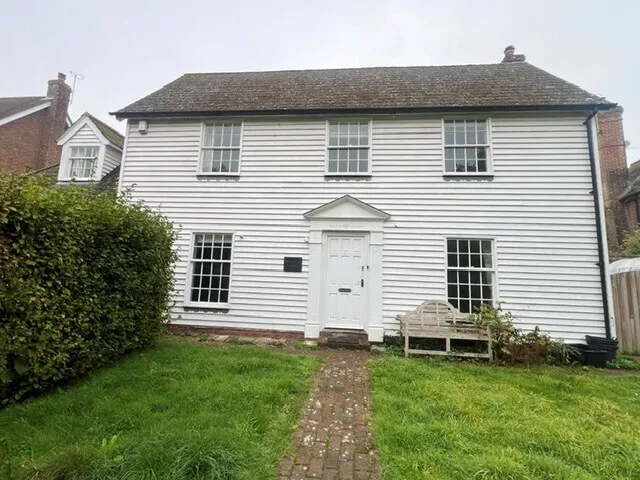 4 bed property to rent, Duck Street, Elham, CT4