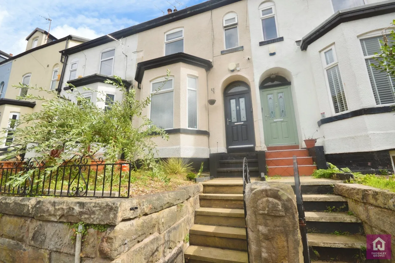 2 bed house for sale, Oaklands Road, Salford, M7
