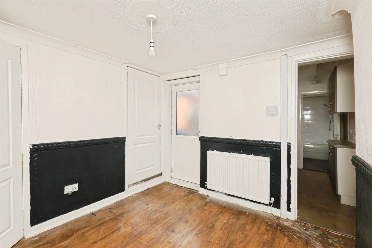 East Lane, Stainforth, DN7, photo 4