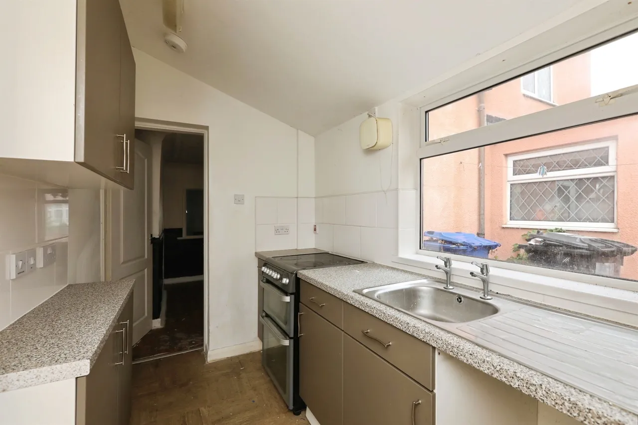 East Lane, Stainforth, DN7, photo 5