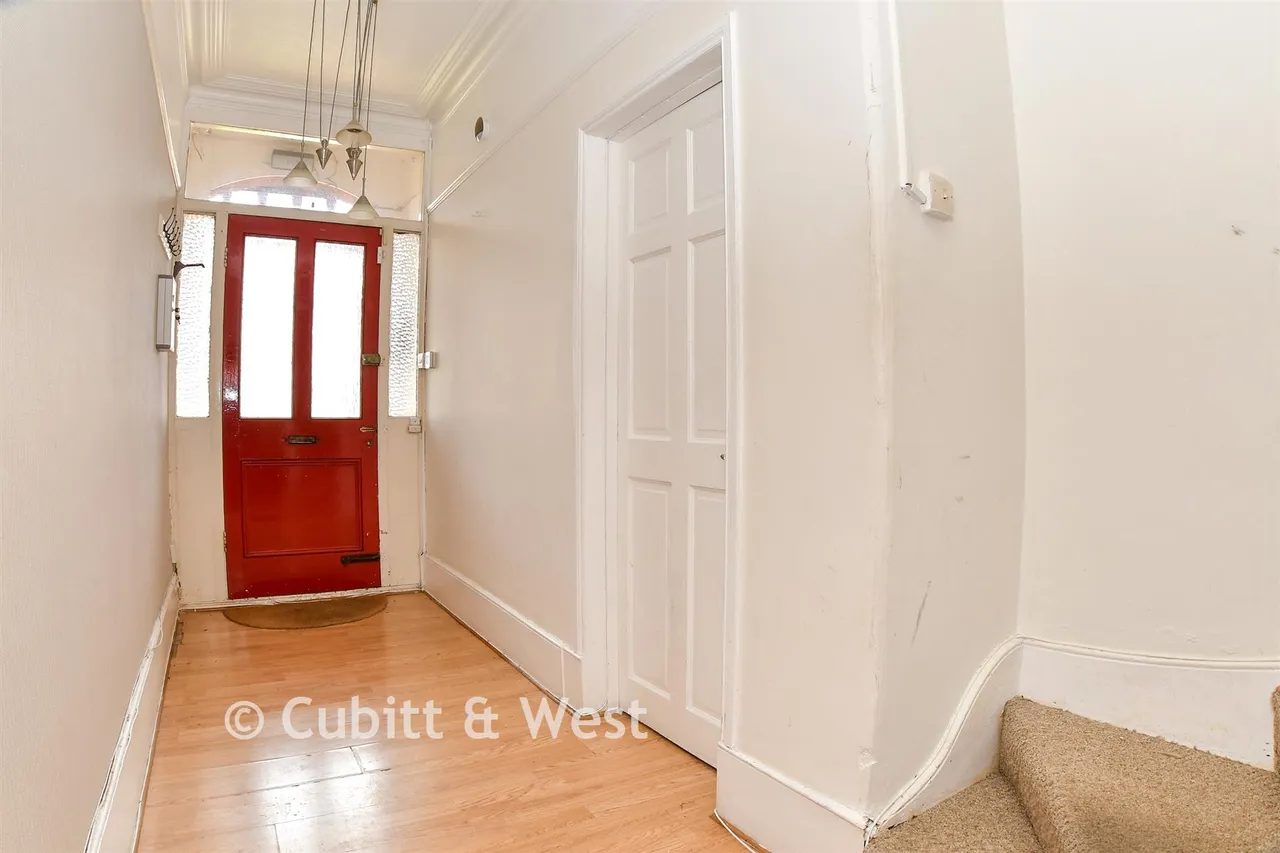 Onslow Gardens, Wallington, SM6, photo 11