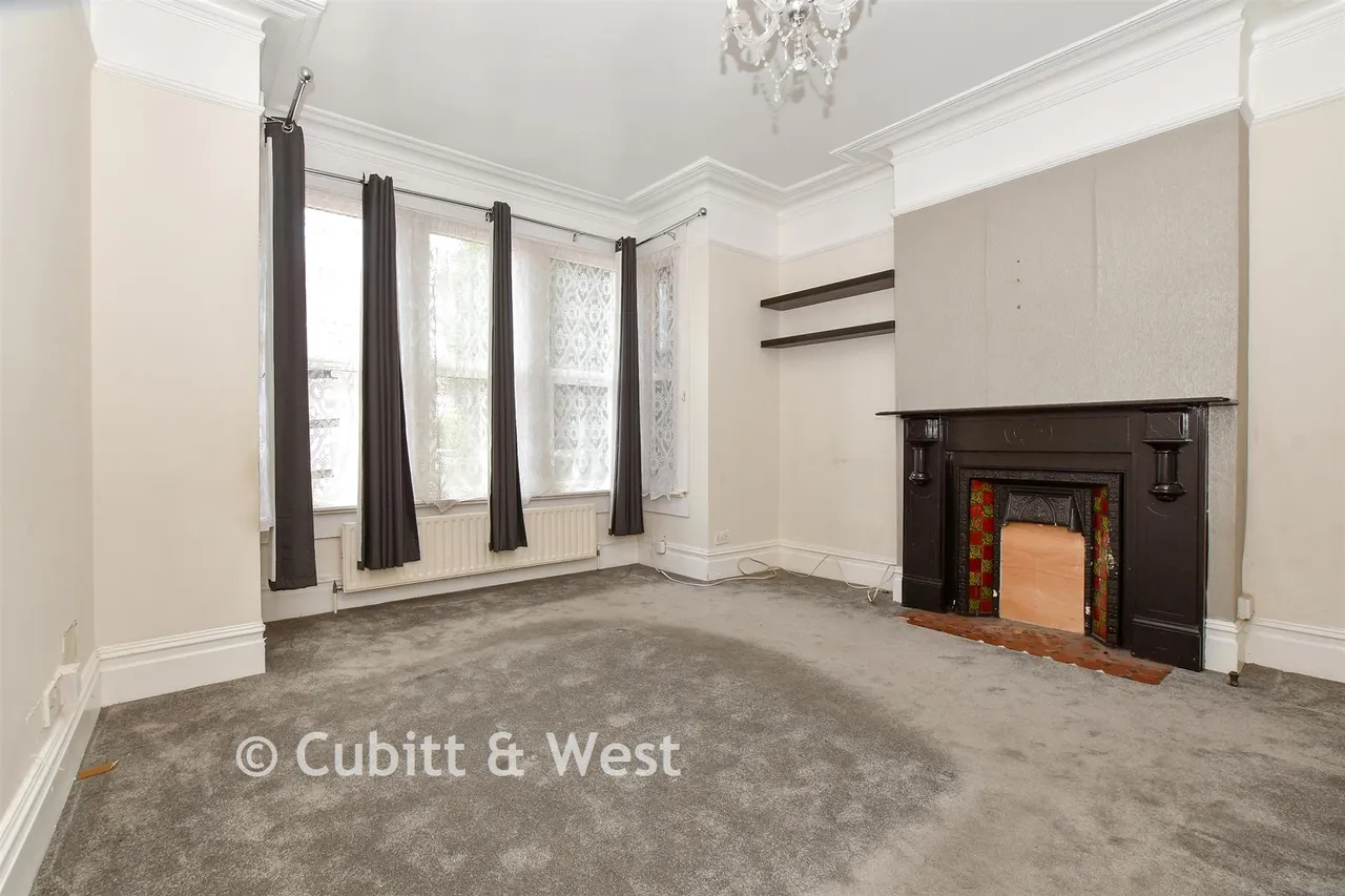 Onslow Gardens, Wallington, SM6, photo 2
