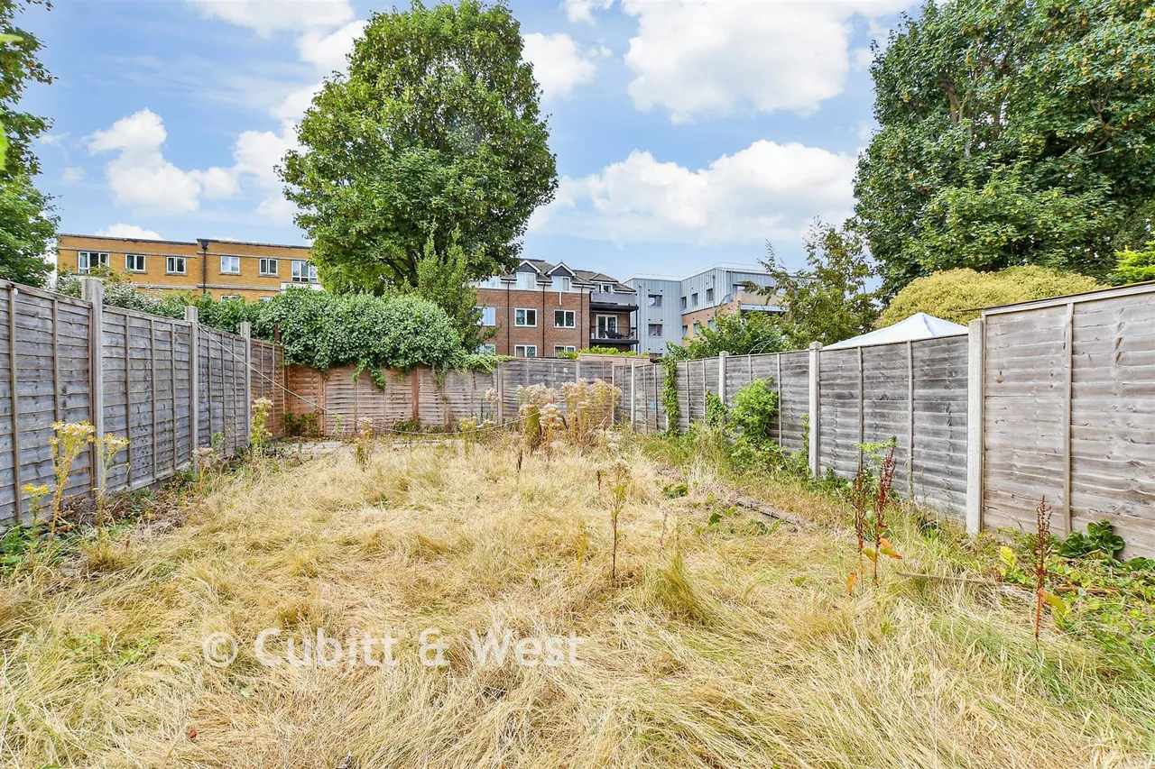 Onslow Gardens, Wallington, SM6, photo 8