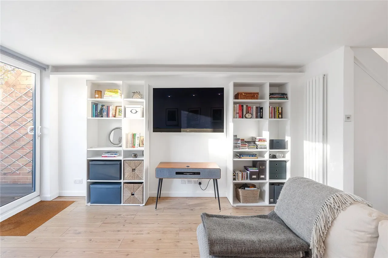 Sunbury Lane, Battersea, SW11, photo 5