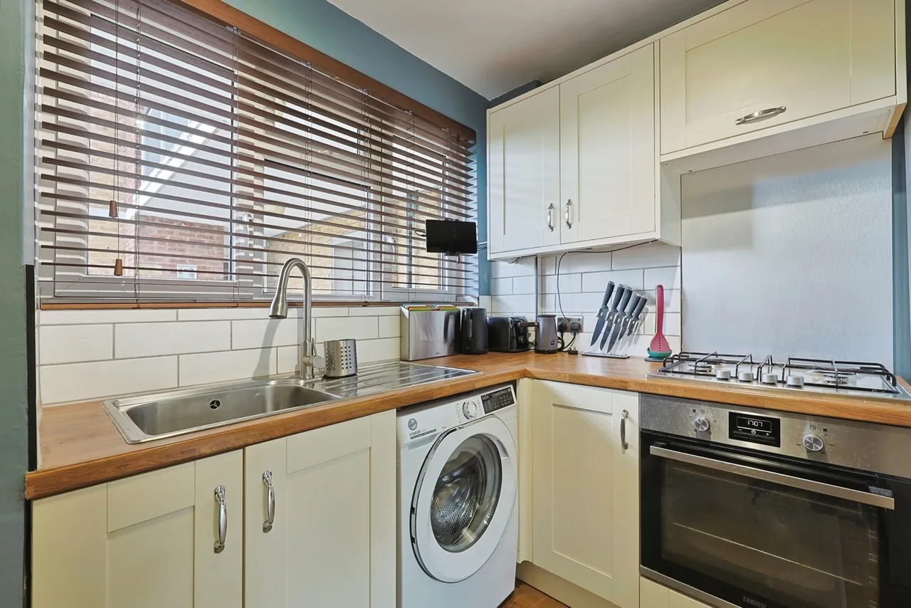 Shuttleworth Road, Battersea, SW11, photo 9