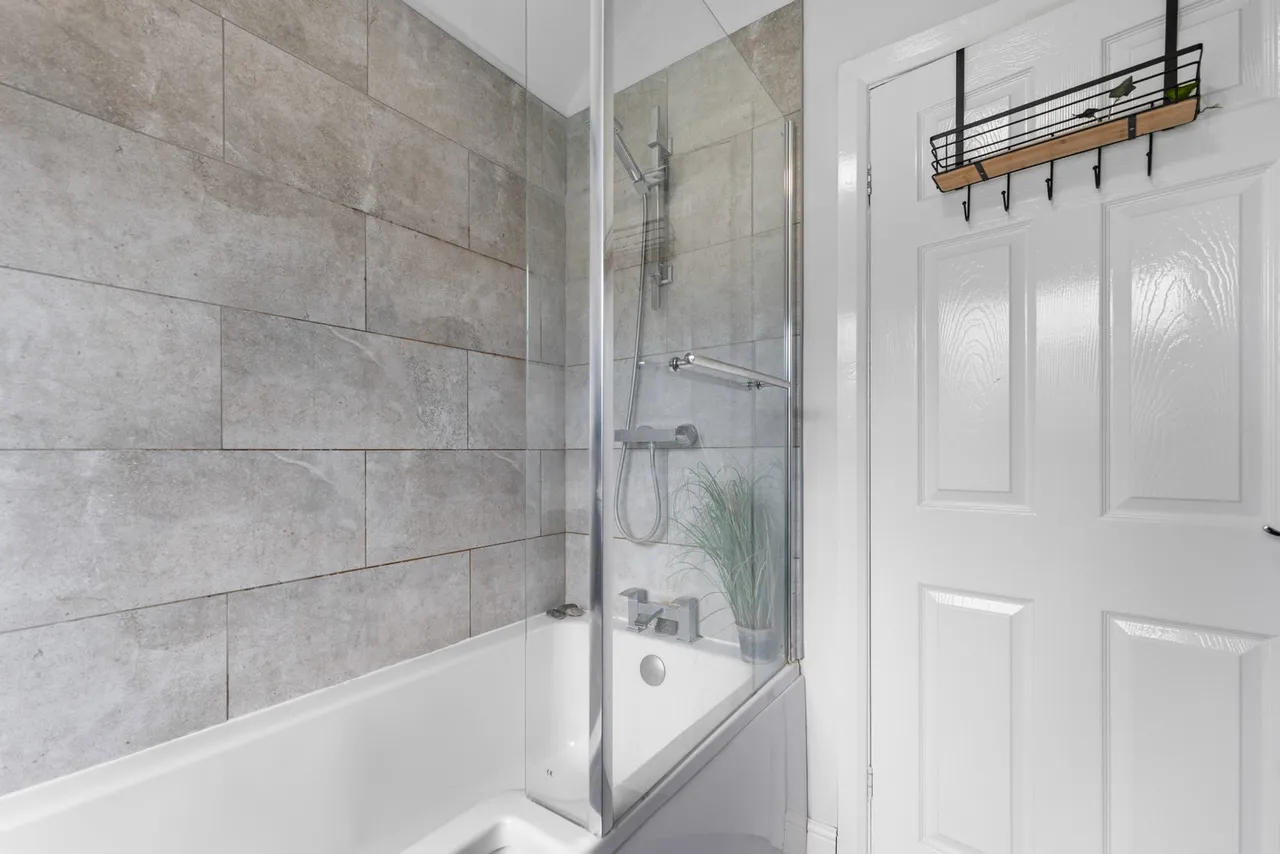 Inglewood Drive, Porthill, photo 21