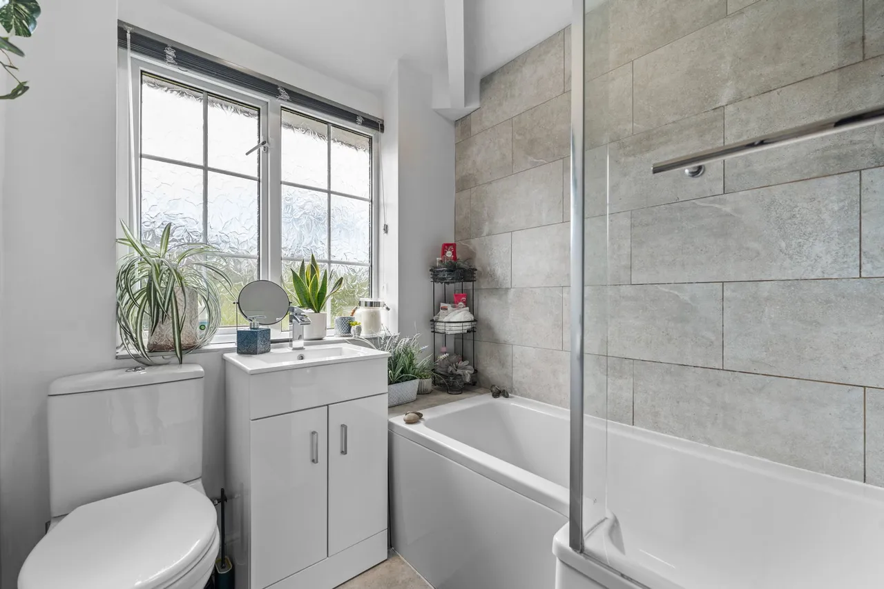 Inglewood Drive, Porthill, photo 20