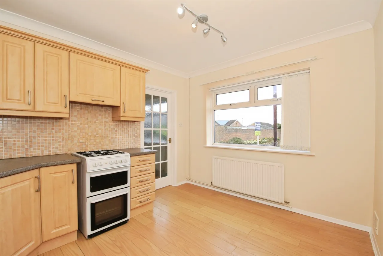 Mallard Close, Peterborough, PE7, photo 7