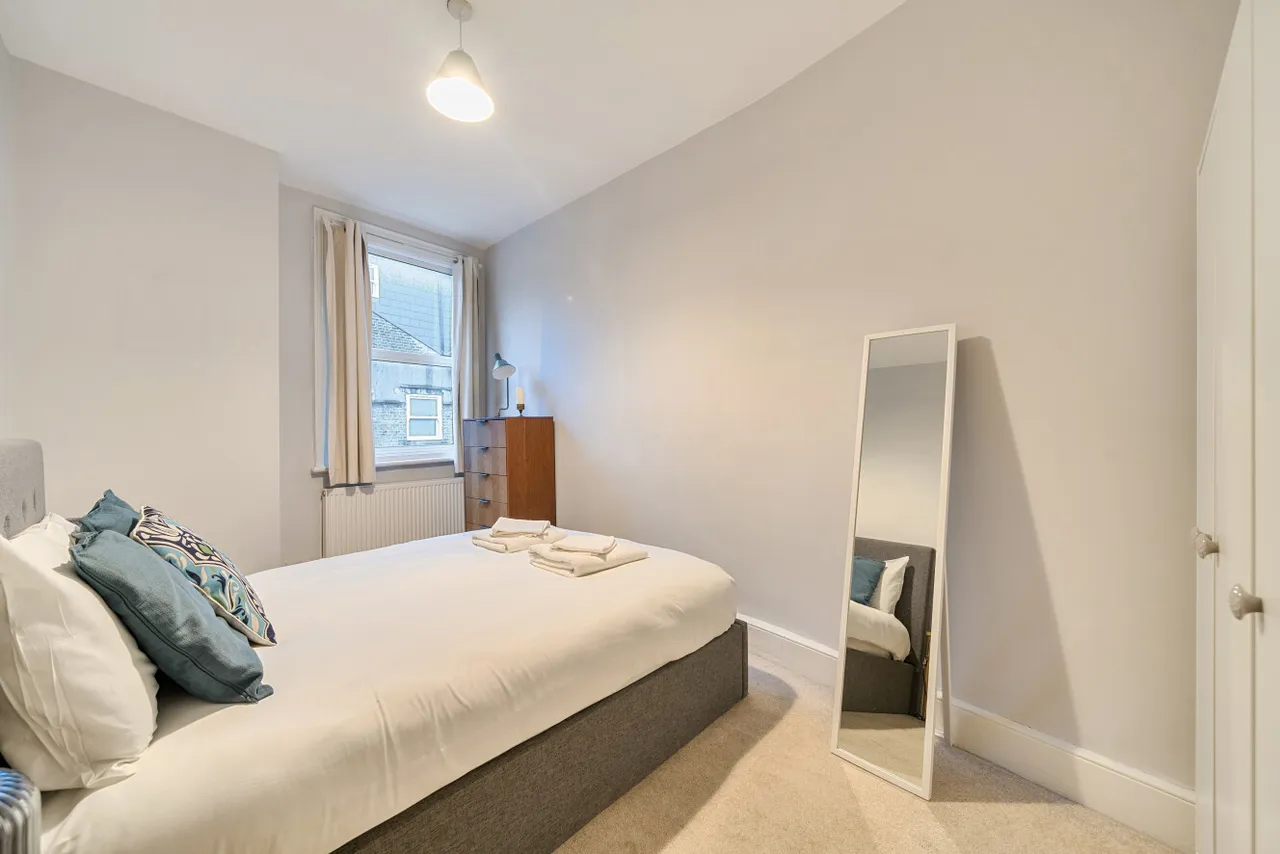 Glengall Road, Queens Park, London, NW6, photo 11