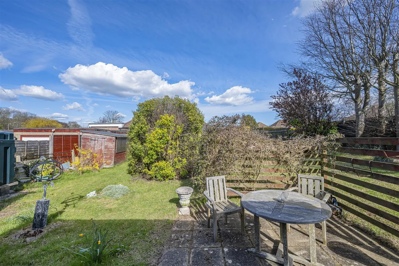 Hillside Avenue, Seaford, photo 14
