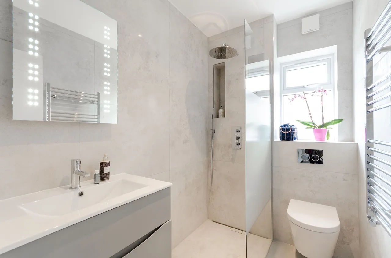 19 Warwick Grove, Surbiton, photo 9