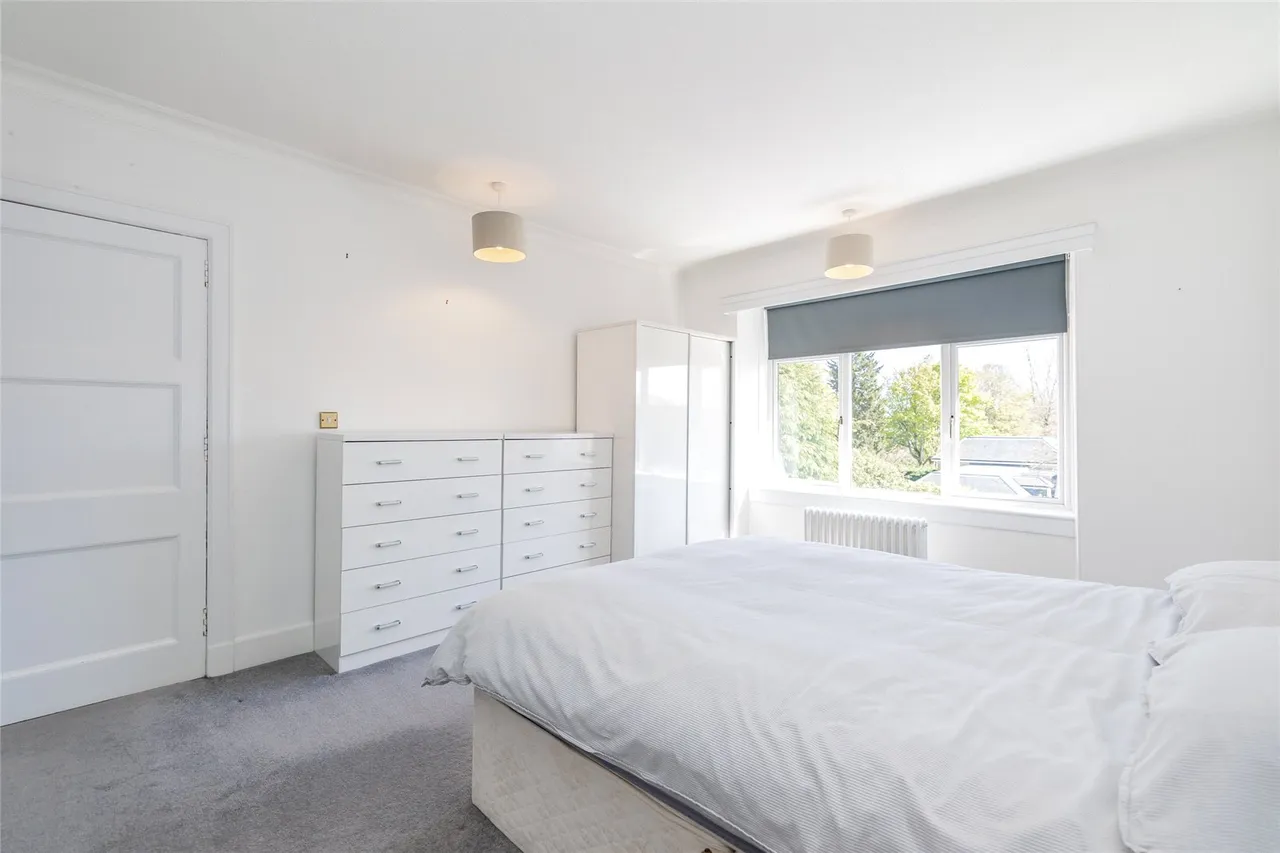 Hillview Road, Cults, AB15, photo 23