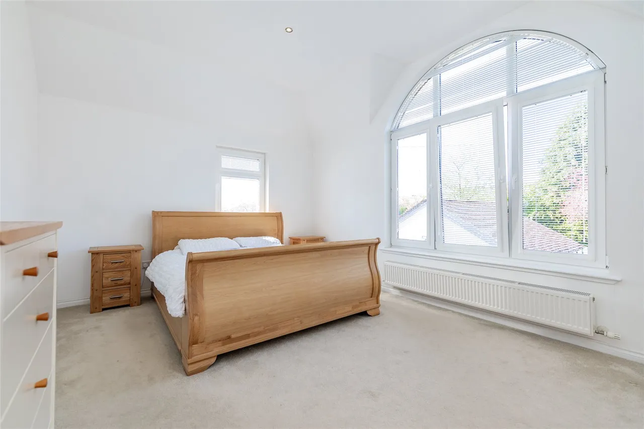 Hillview Road, Cults, AB15, photo 13