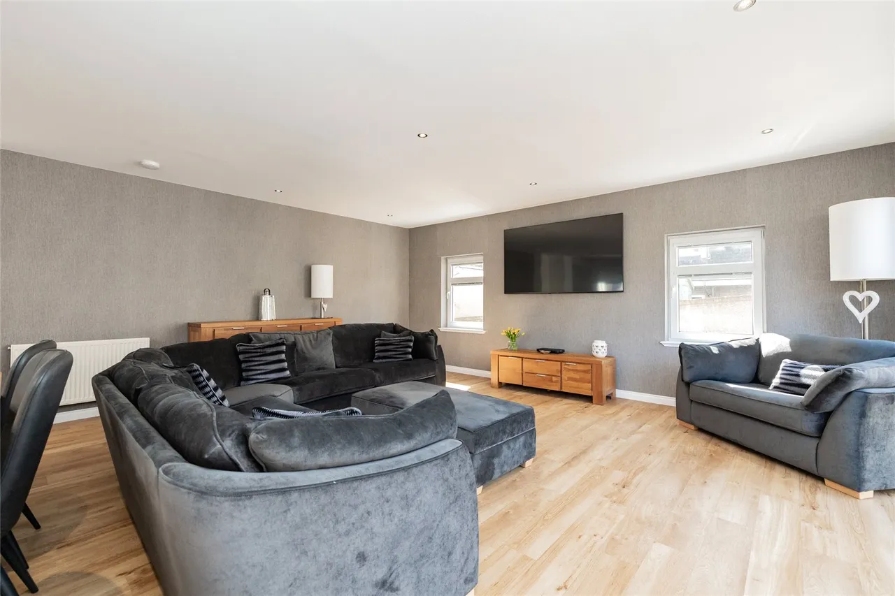 Hillview Road, Cults, AB15, photo 6