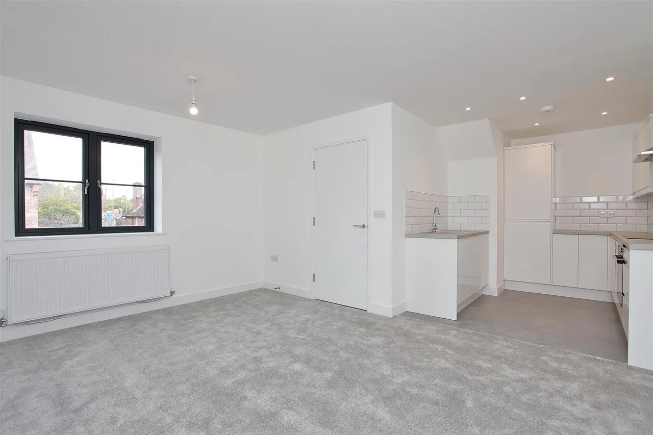 Smith Court, Didcot, photo 3
