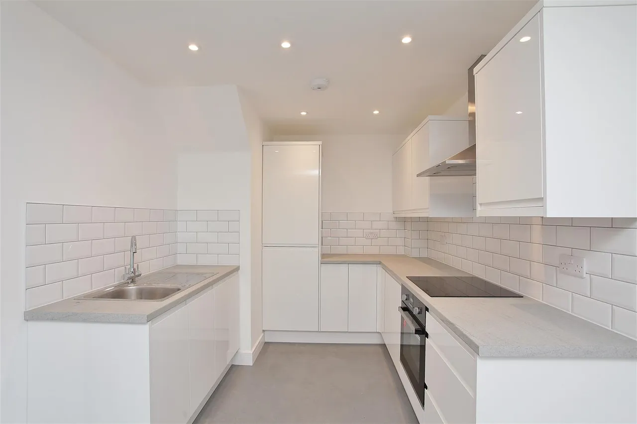 Smith Court, Didcot, photo 2