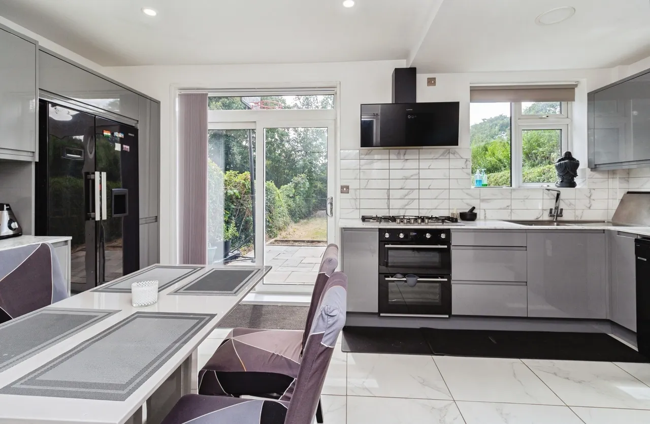Green Road, STOKE-ON-TRENT, Staffordshire, ST4, photo 6