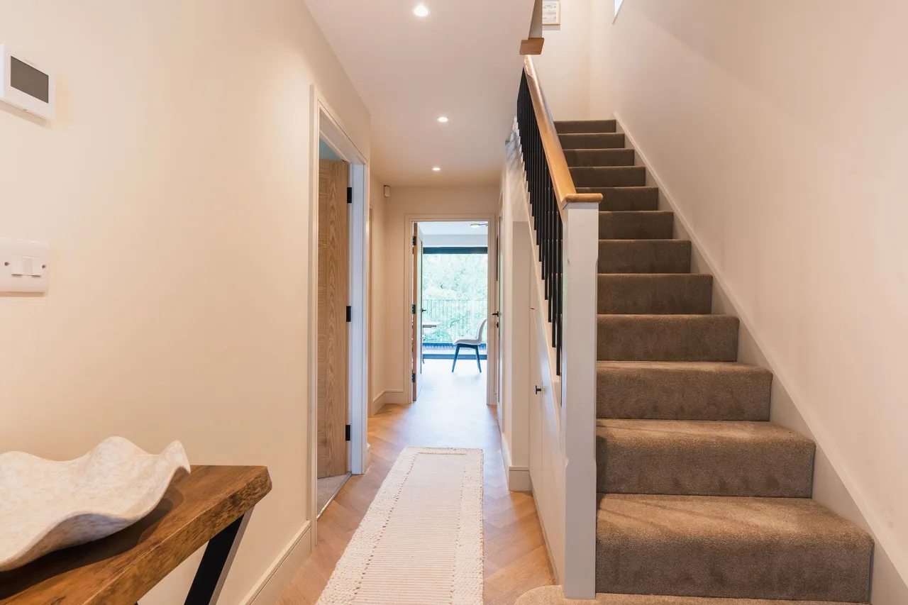 Meersbrook Road, Sheffield, S8, photo 9