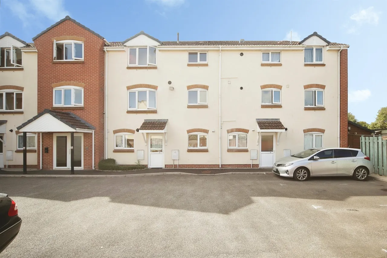 2 bed flat for sale, Liberty Place, Bridgwater, TA6