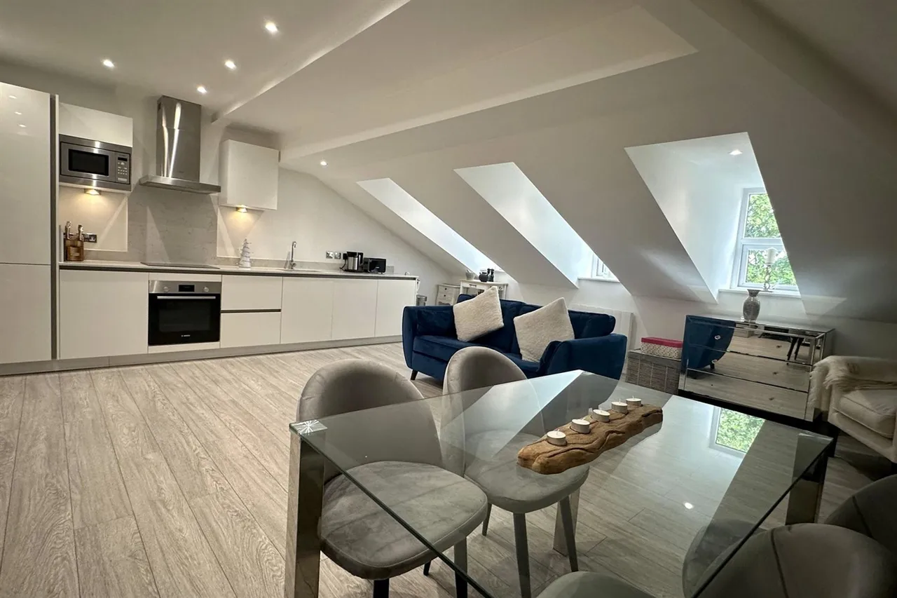 Eden Place, Cheadle, photo 5