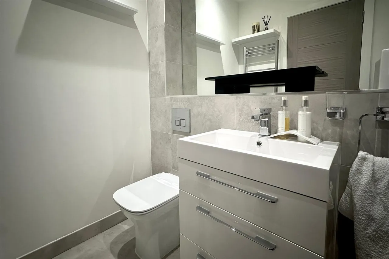 Eden Place, Cheadle, photo 10