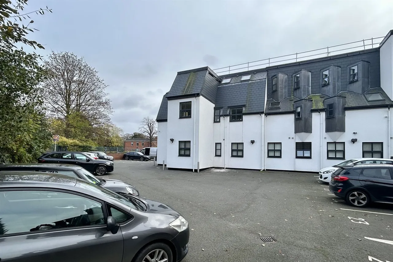Eden Place, Cheadle, photo 17