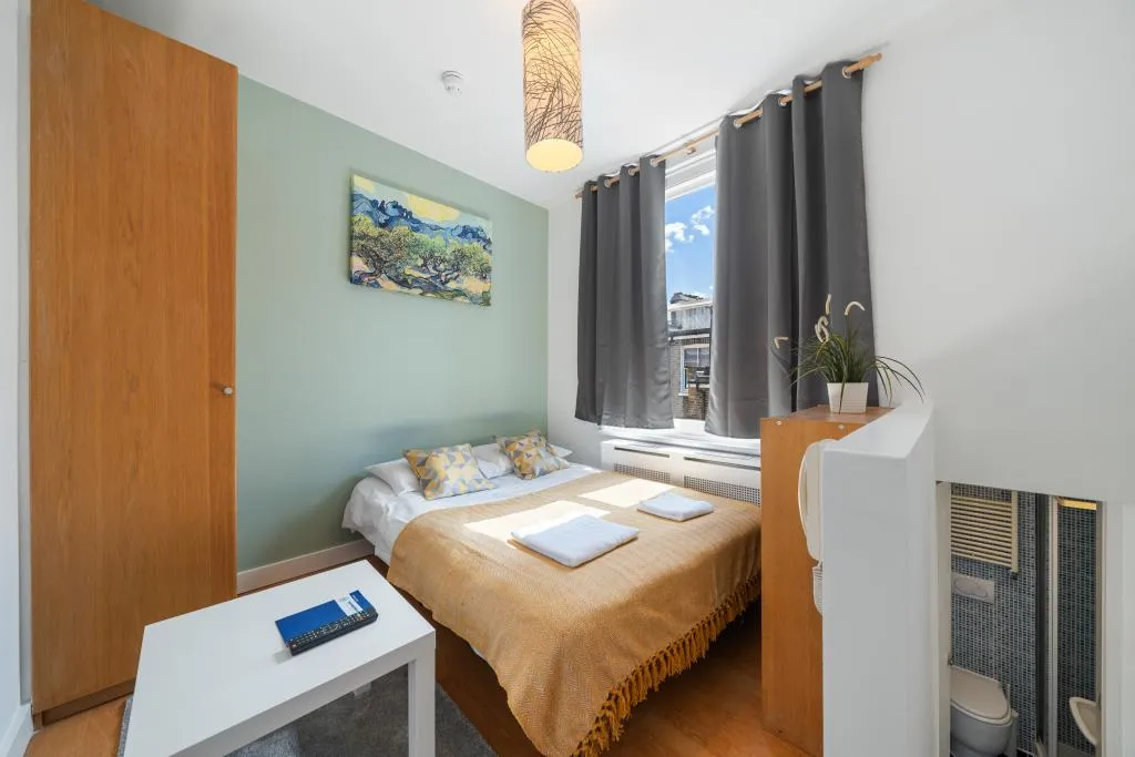 property to rent, Fairholme Road, West Kensington, W14