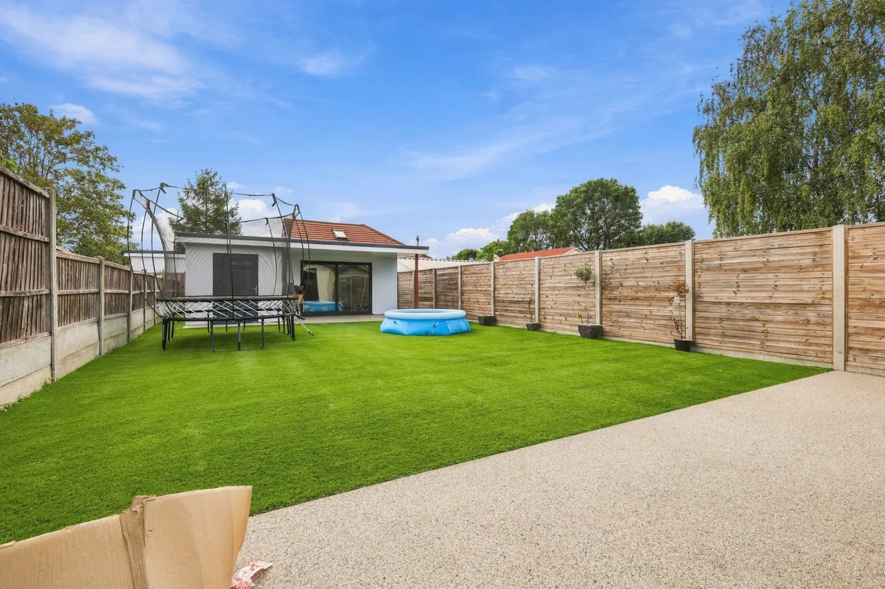 Barton Road, Hornchurch, RM12, photo 38
