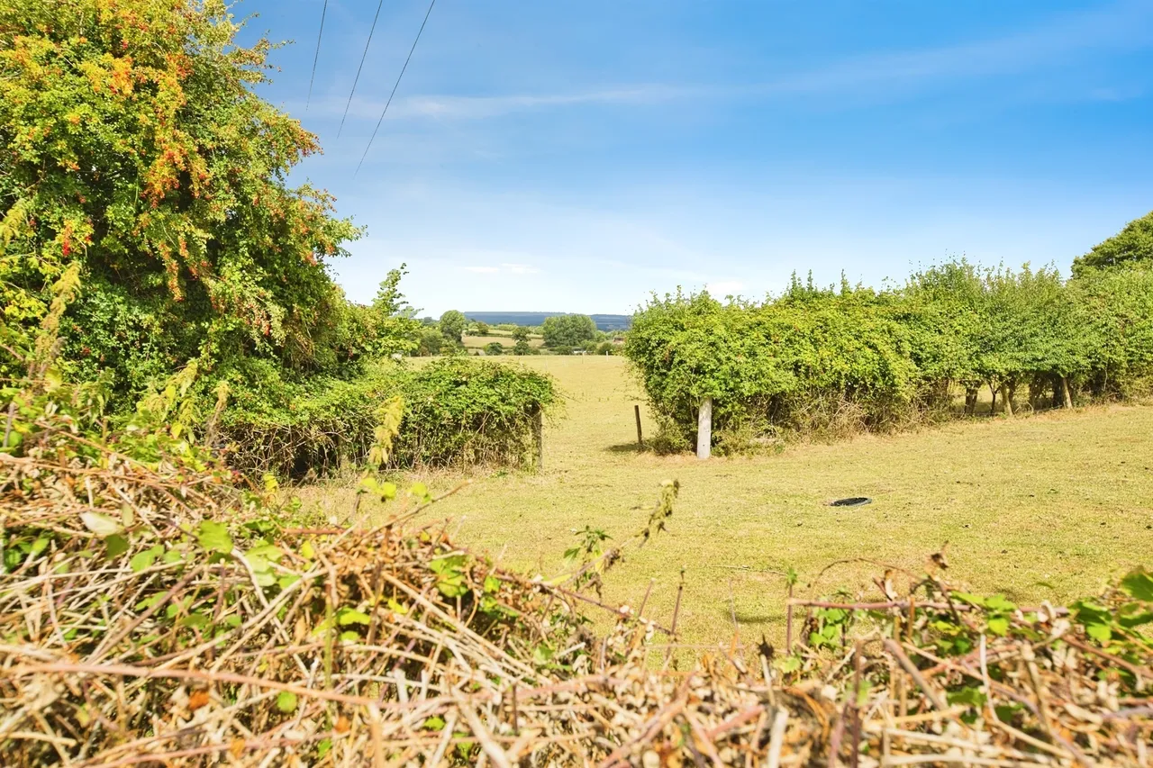 Crewkerne, TA18, photo 16