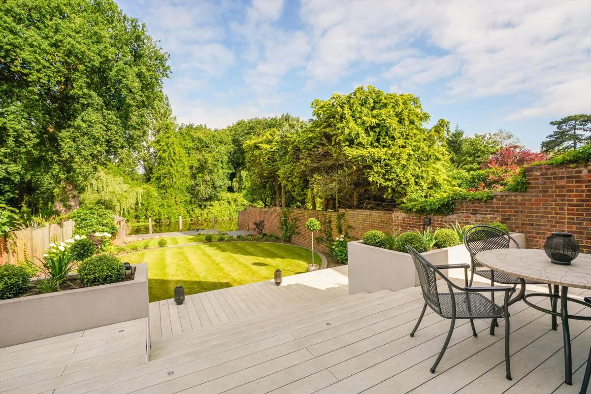 Fortescue Road, Weybridge, KT13, photo 12